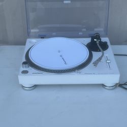 Pioneer DJ PLX-500 Direct-Drive Vinyl Turntable PLX500W Clean Read Free Ship . Very very clean with very minor cosmetic blemishes such as lite scratch