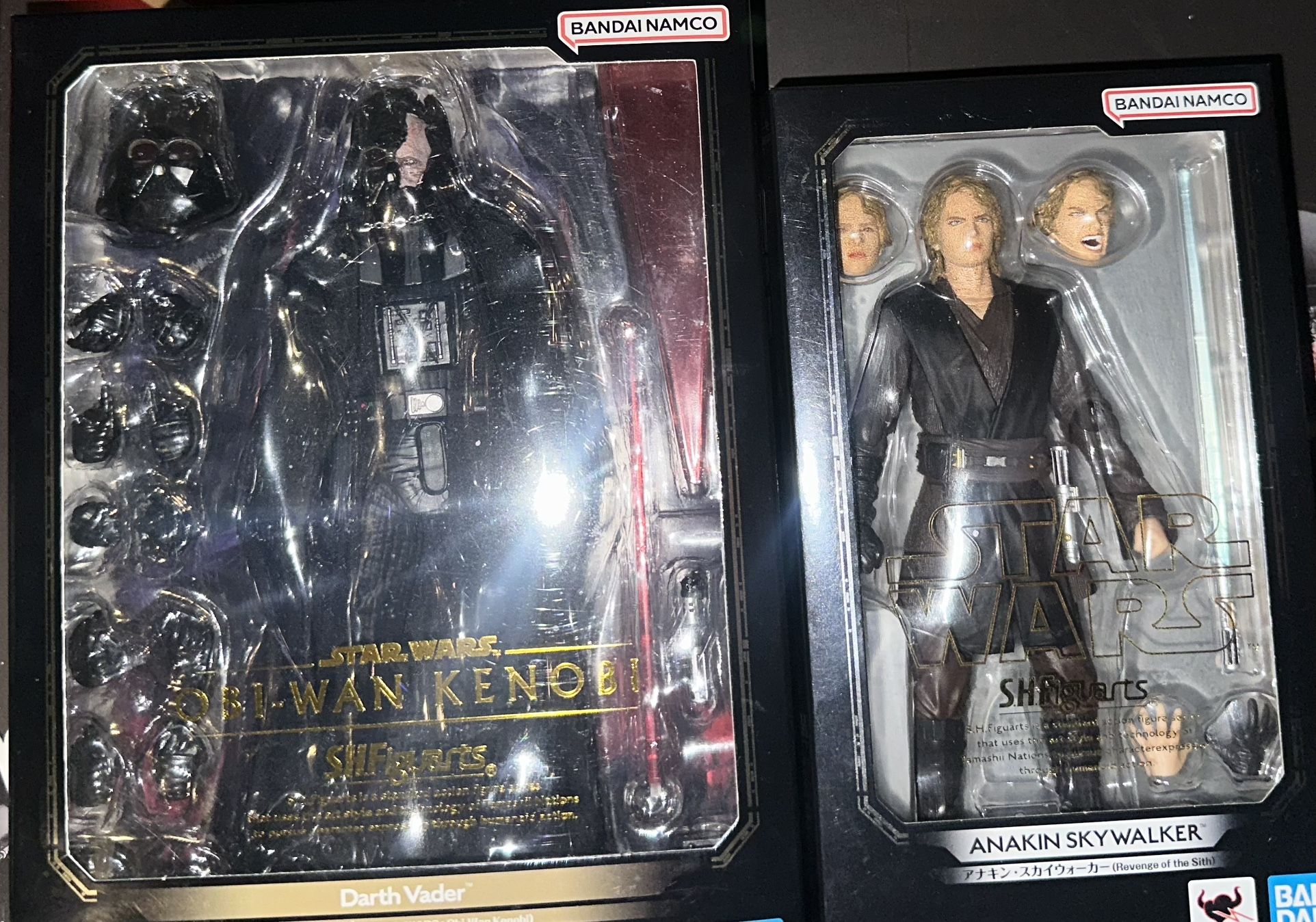 S.H Figuarts Starwars Darth Vader & Anakin Skywalker