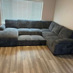 Pullout bed/sectionals/livingroom furniture/same day delivery 🚚
