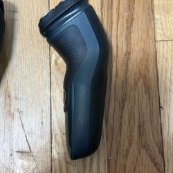 PHILIPS NORELCO 2000 Series