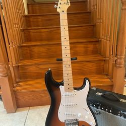 Squier Stratocaster (Mint) w/ Fender Amp