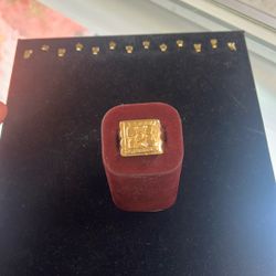 10k Nugget Ring 8.6 Grams 