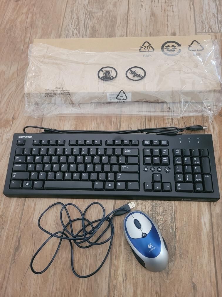 Compaq Computer Keyboard & Logitech Mouse