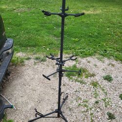 6 guitar tree stand , holds 6 guitars Electric And Acoustic 