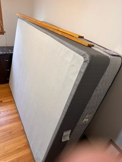 Queen Mattress and Box Spring