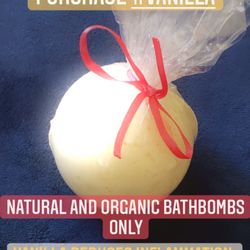 The Vanilla Scented Bathbomb