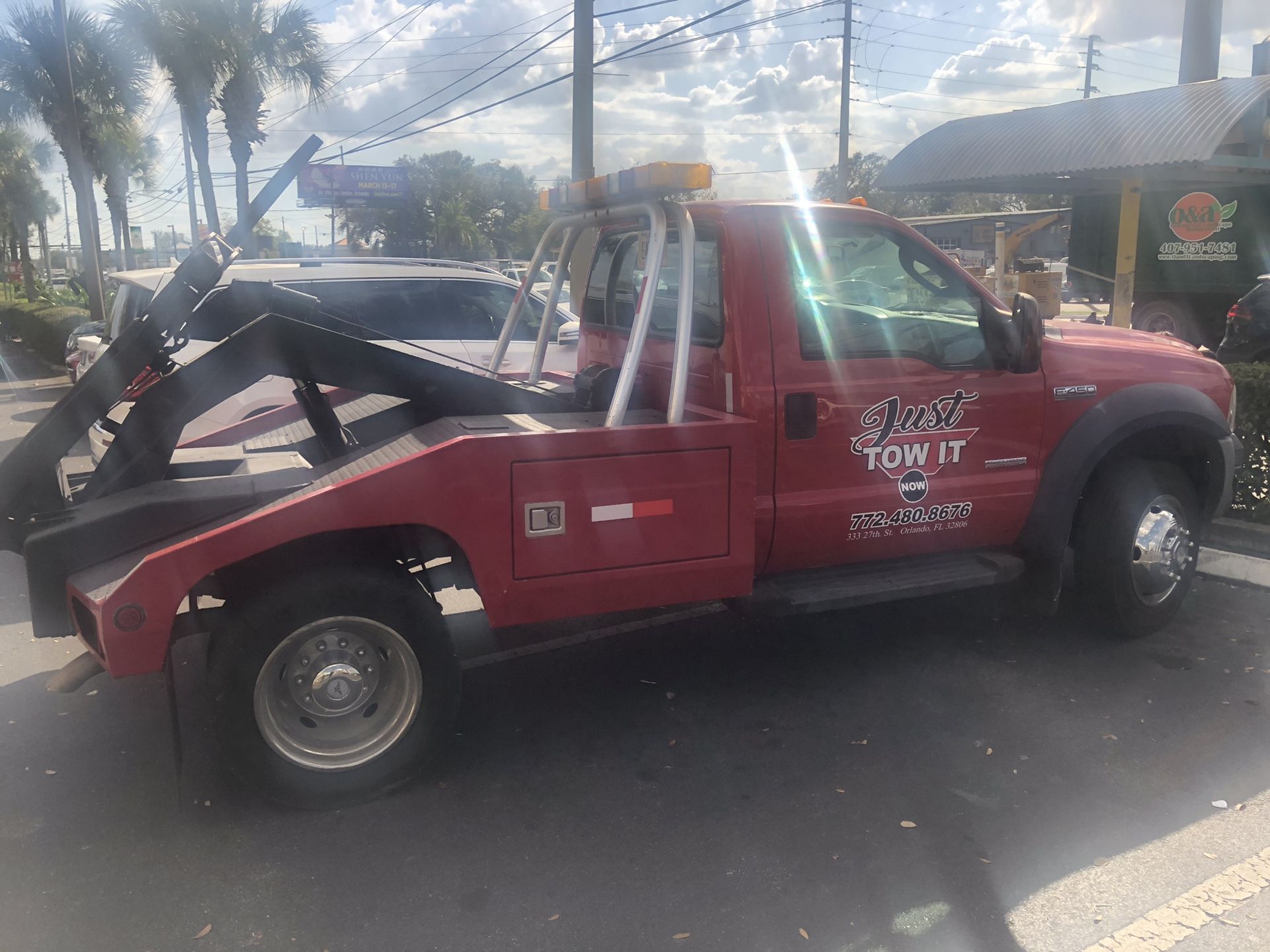 Ford F450 tow truck
