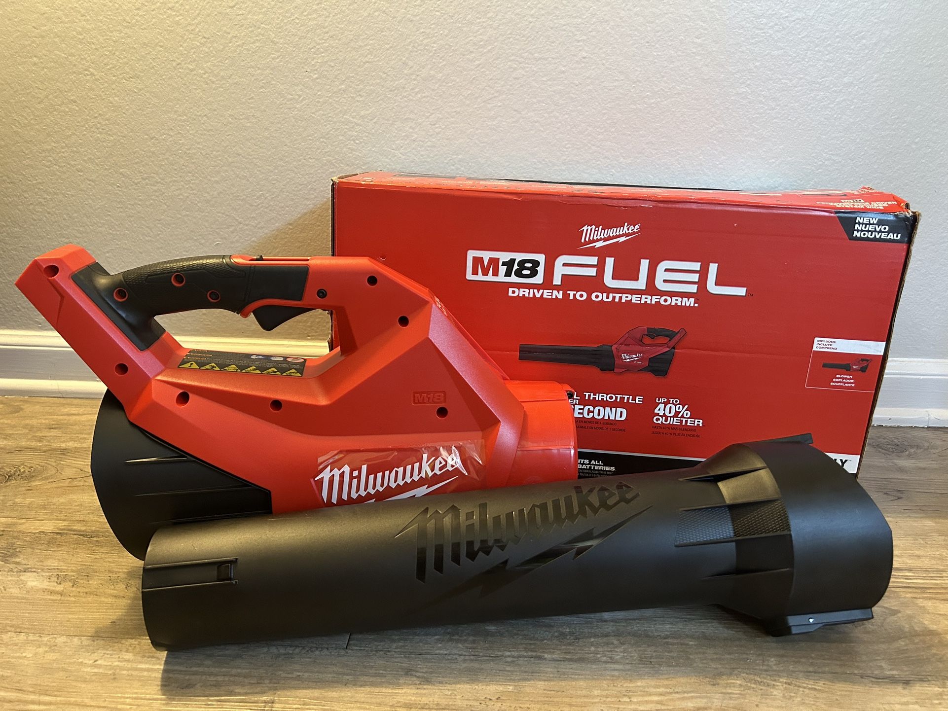 Milwaukee M18 FUEL 120 MPH 500 CFM 18V Lithium-Ion Brushless Cordless Handheld Blower (Tool-Only)