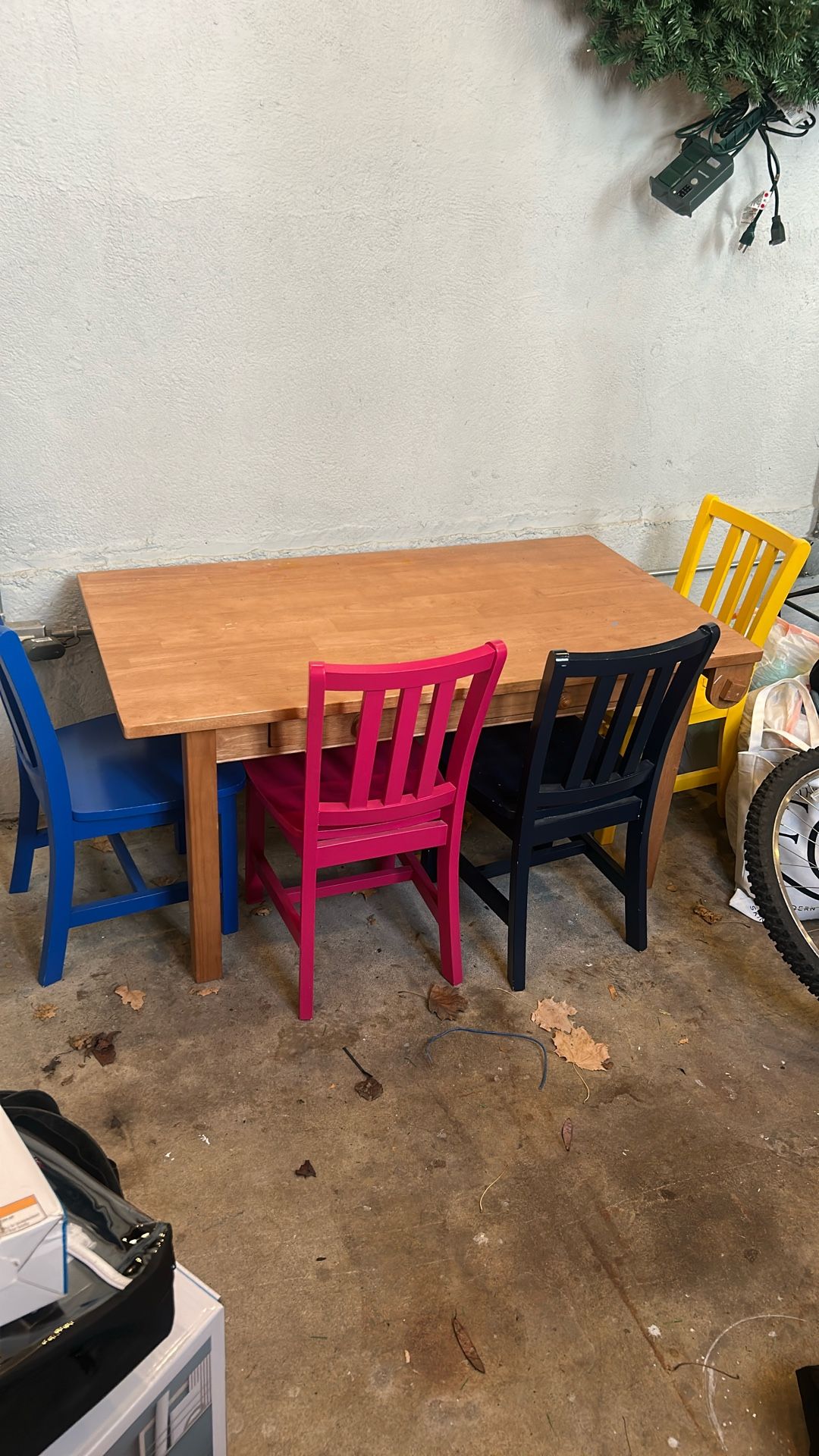 Kids Art Table