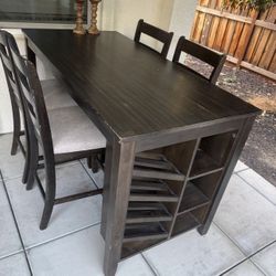 Set of 4 Dining Table with Chairs 