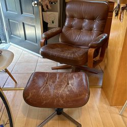 Vintage Eames Style Chair With Ottoman