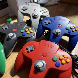 N64 Controllers - Original Nintendo 64 Controllers