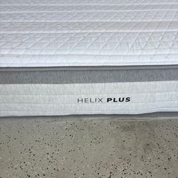 King Helix Plus Mattress - Like New