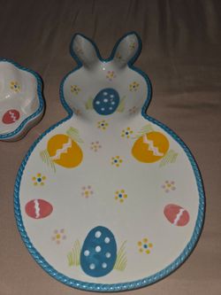 Temptation Easter Bunny Ceramic Serving Platter Set