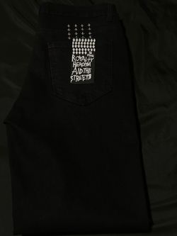 kusubi jeans