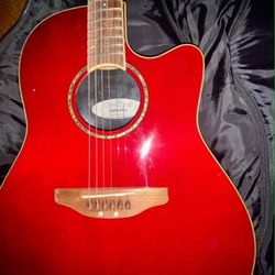 Ovation Celebrity  and case Model No. GC 057  obo