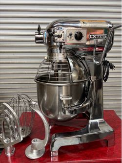 20 Quart Hobart A-200DT Mixer like New 115v 1/2 HP 3 Attachments Included with Stainless Steel Bowl NSF Commercial Restaurant Bakery Donut Pizza Dough