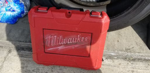 Milwaukee box