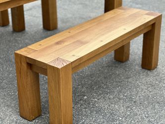 Ylifanti dining table deals