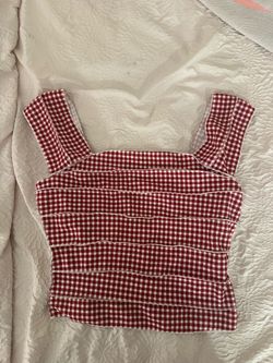 Red and white tank top size medium