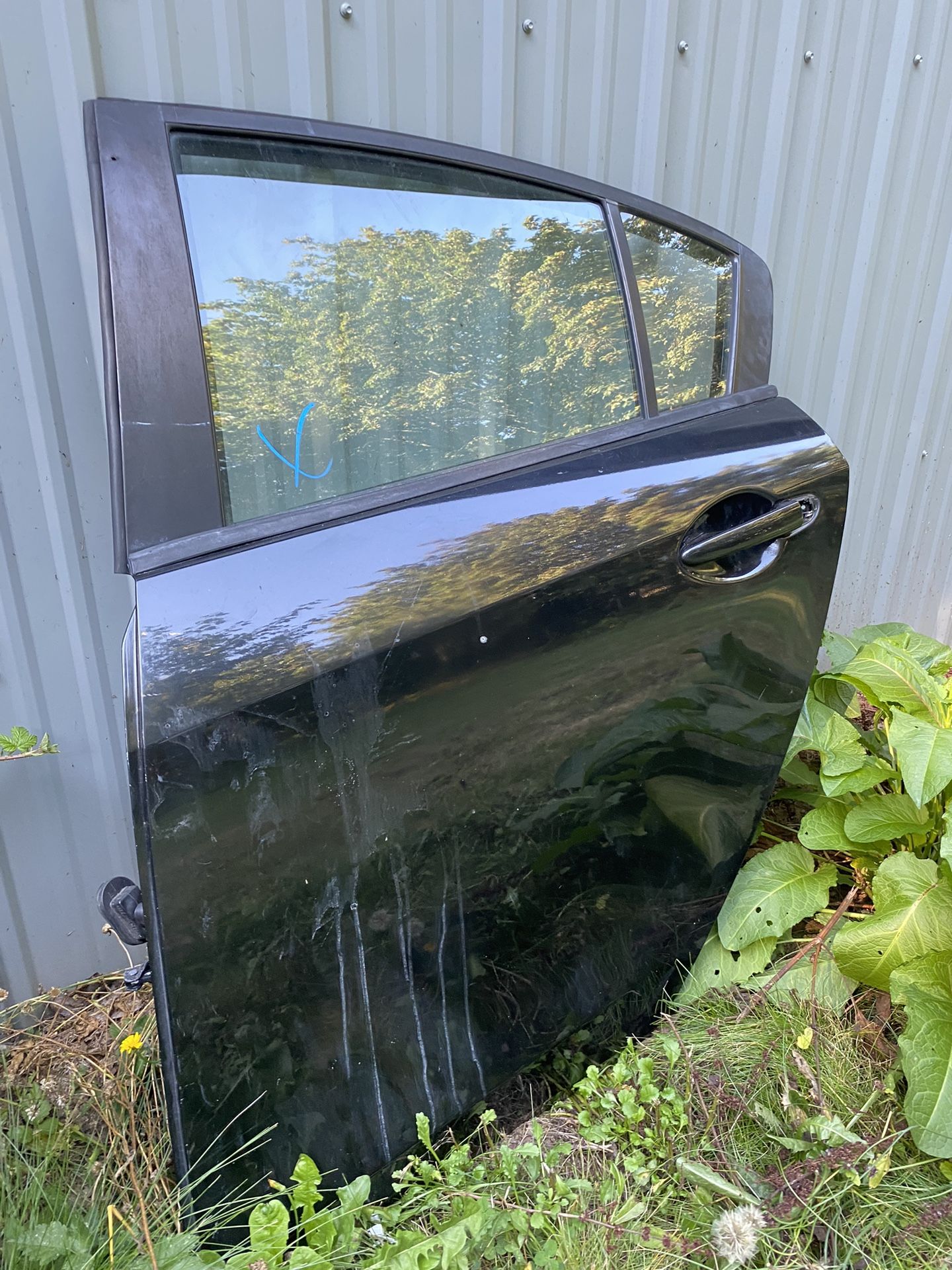 Door Left Mazda 3 2010