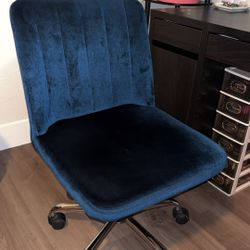 Blue Swivel Chair 