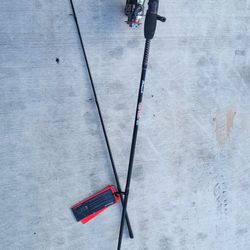 Fishing Pole With Reel 