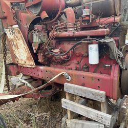 DT 414 Tractor Engine 