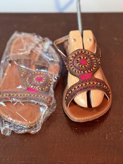 SLIDE SANDALS