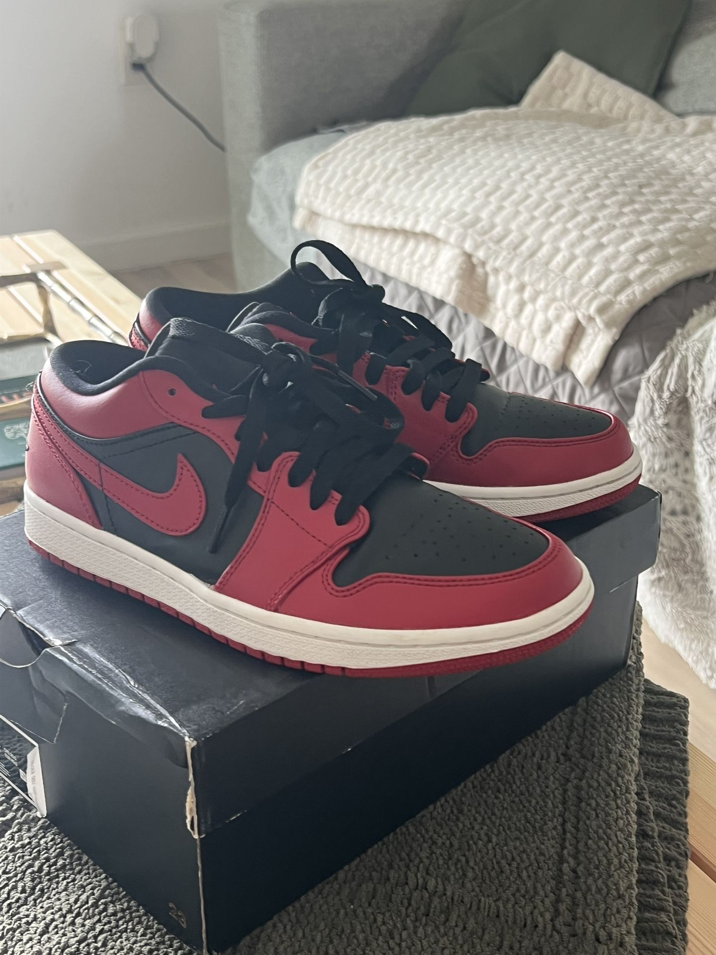 AIR JORDAN 1 LOW