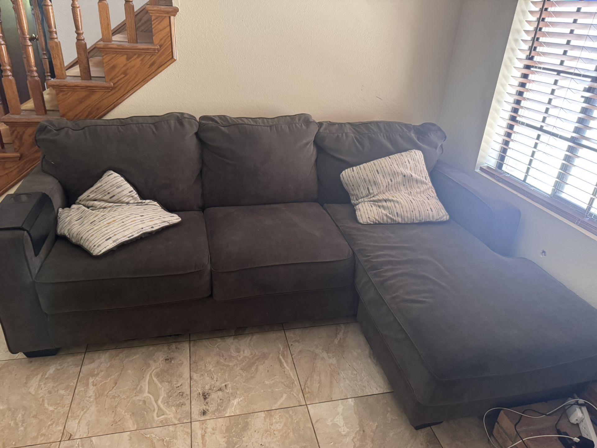 Sofa FREE