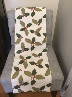 CHRISTMAS 🎄 RUNNER
