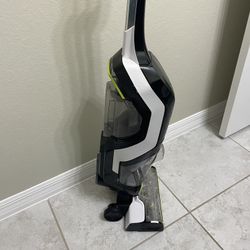 Bissell Wet & Dry Vacuum 