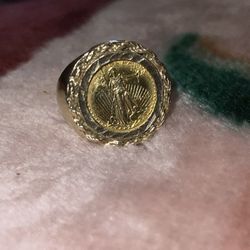 10k Gold Ring 