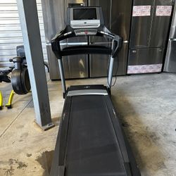 Nordictrack Elite 1400 Treadmill