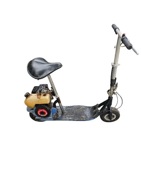 MOSQUITO TIGER SCOOTER RUNS GREAT EASY FOLDING FOR TRANSPORTATION FITS IN MOST TRUNKS OF CARS (GAS)