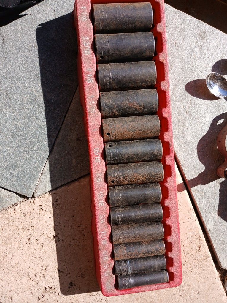 13 Piece Snap-on Socket Set