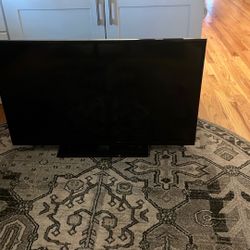 36 Inch Television 