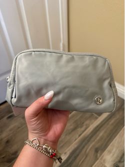 Lululemon belt bag