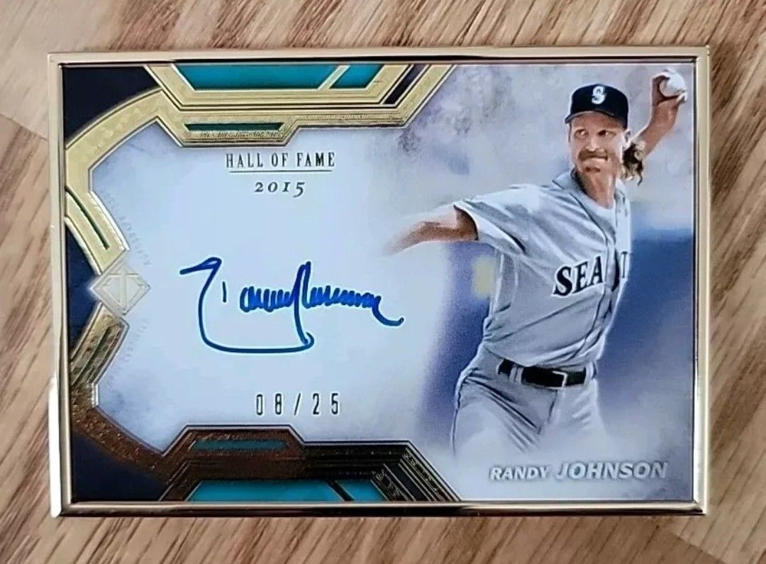 RANDY JOHNSON 2020 TRANSCENDENT HALL OF FAME EDITION AUTO 8/15 SEATTLE MARINERS 