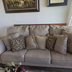 Couch Ashley's Furniture