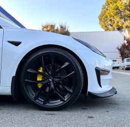 Bloxsport tesla model 3 deals
