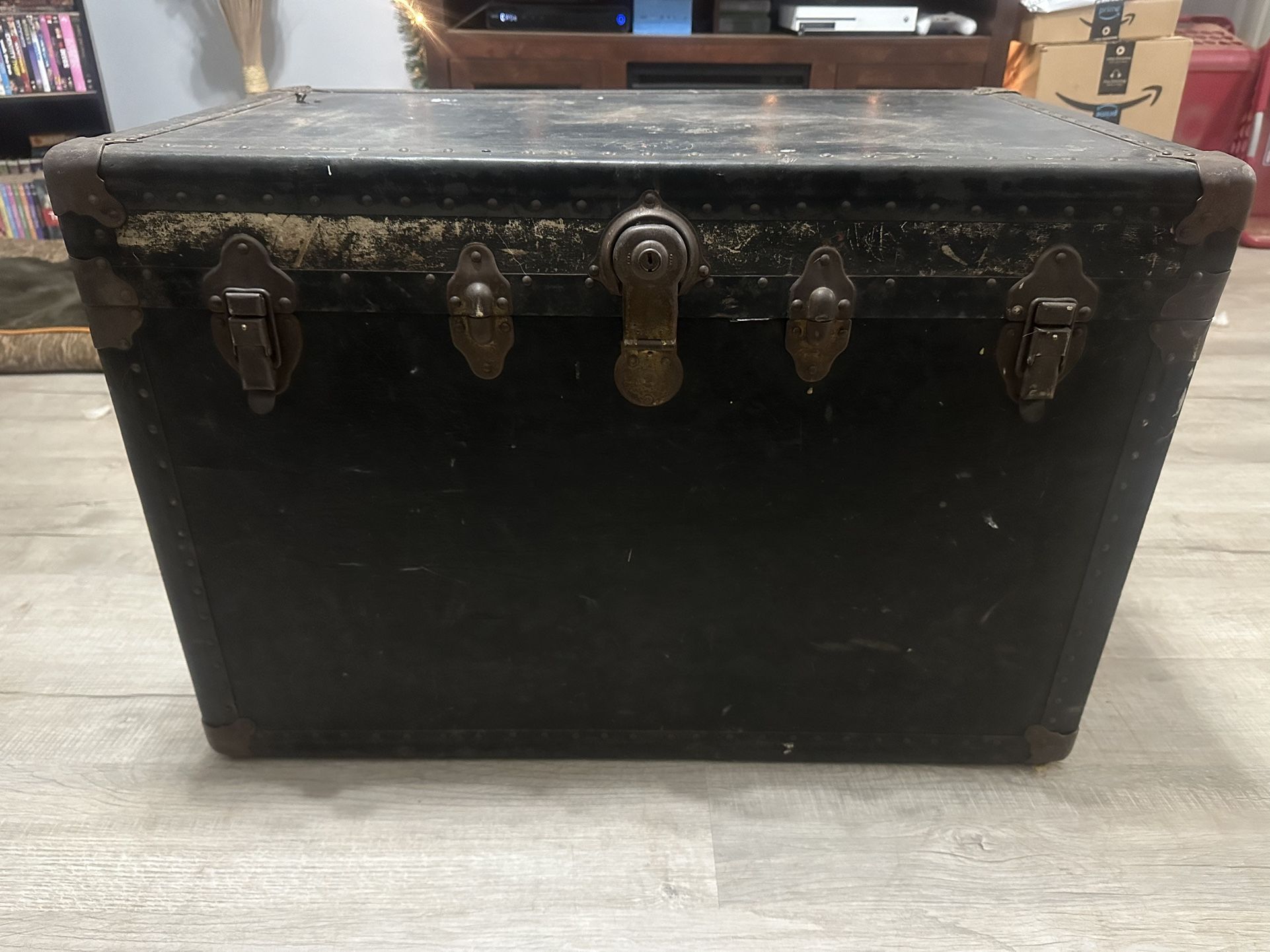 Antique Trunk/chest