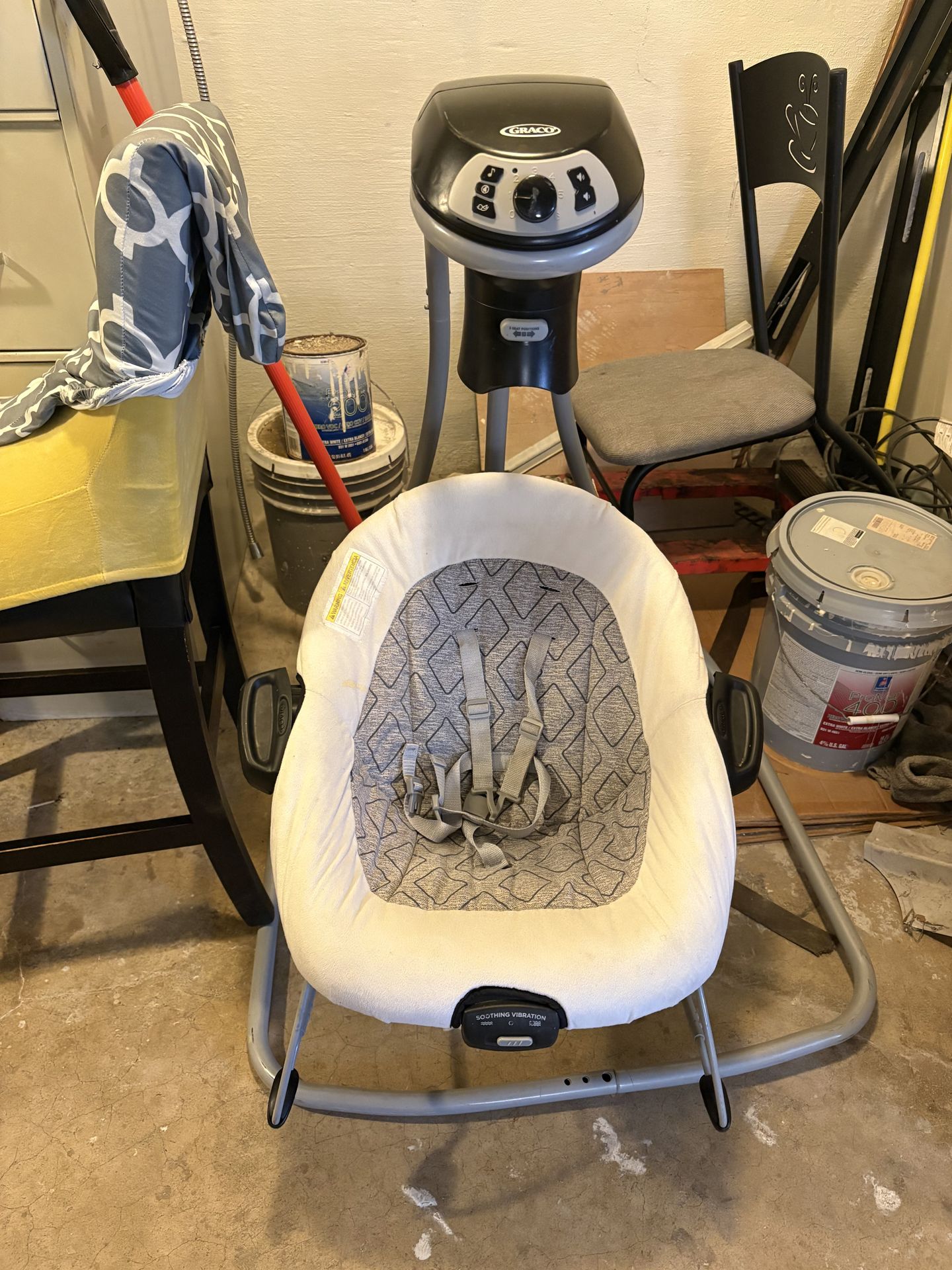 Baby swing