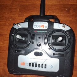 Spectrum Dx4e DSM RC Plane Transmitter