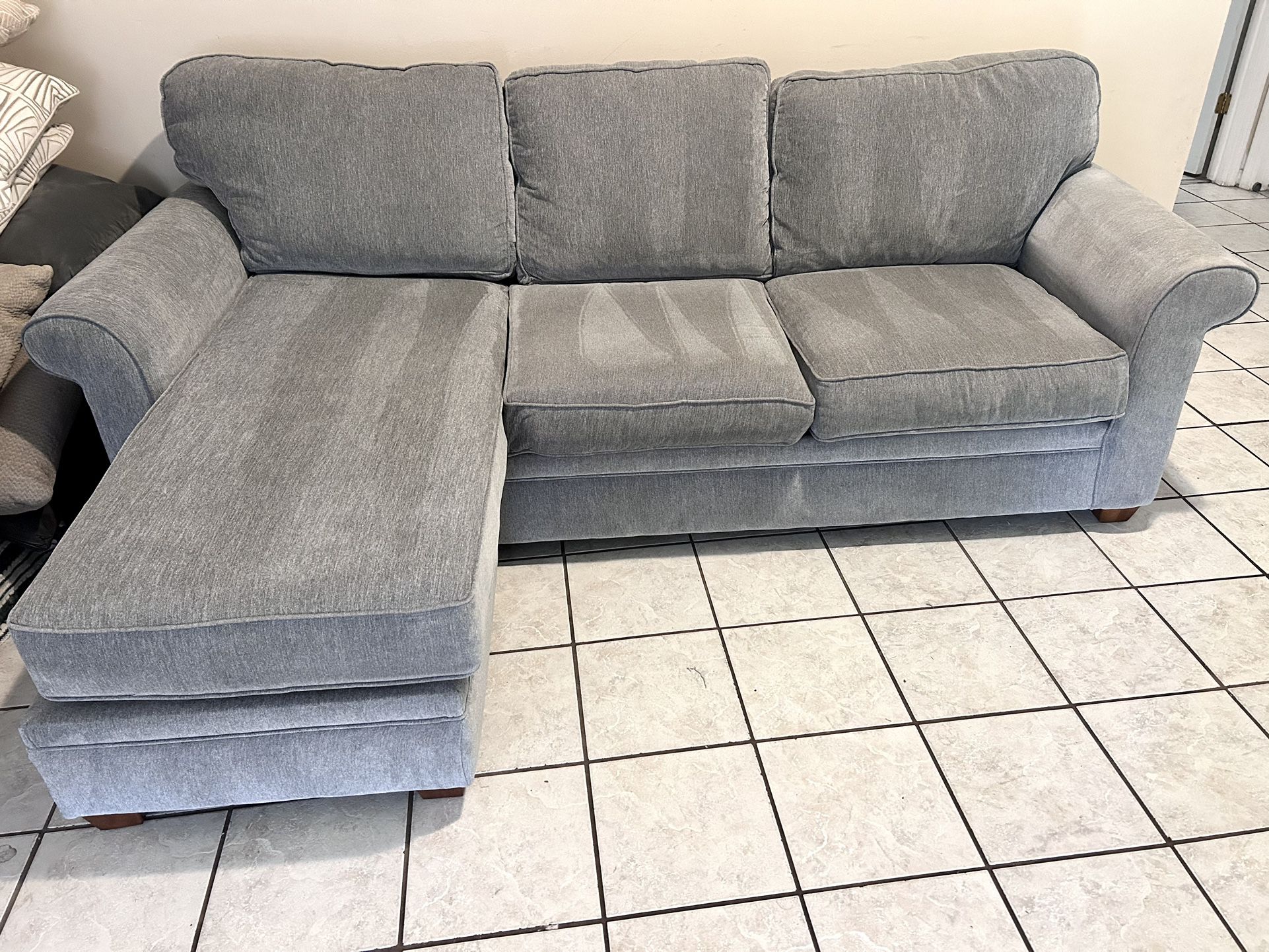 Free Delivery Haverty’s Reversible Sectional Couch