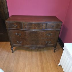 Bedroom Set - Antique