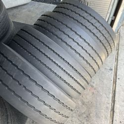 235/75/17.5 Hankook