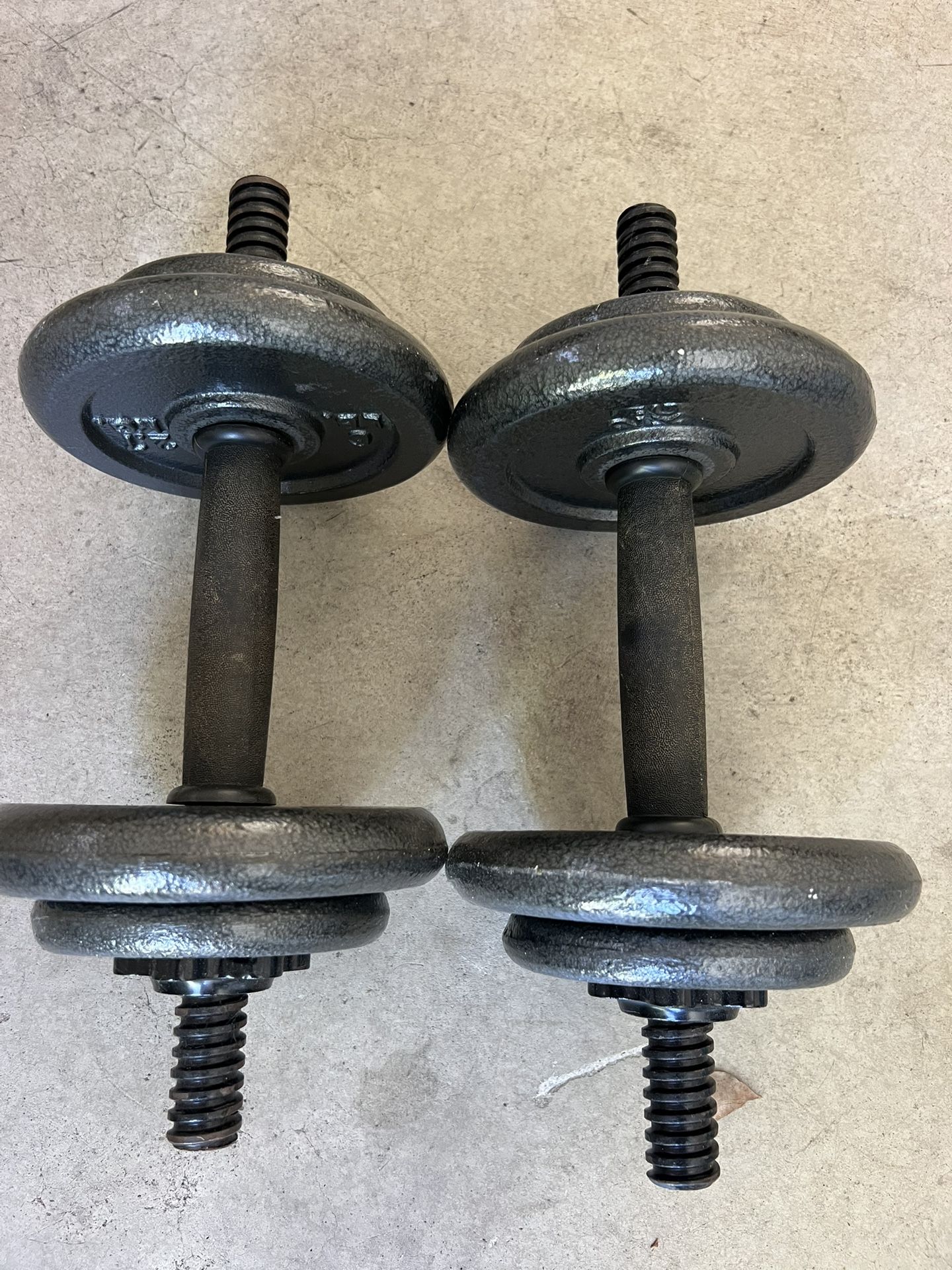 For Sale – Adjustable Dumbbells (Pair) – 17 lbs Each