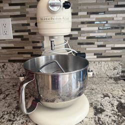 kitchen aid mixer 